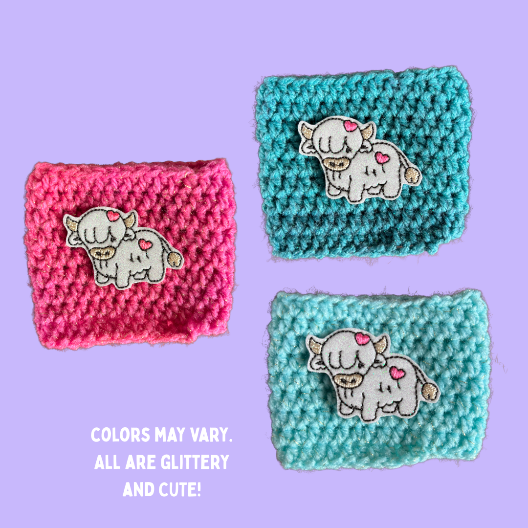 Highland Cow Crochet Coffee Cozy with Glitter Embroidery Accent